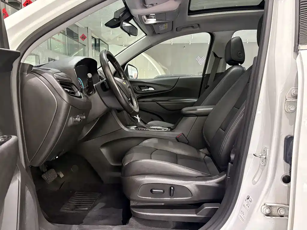Chevrolet Equinox 2022 — фото 17
