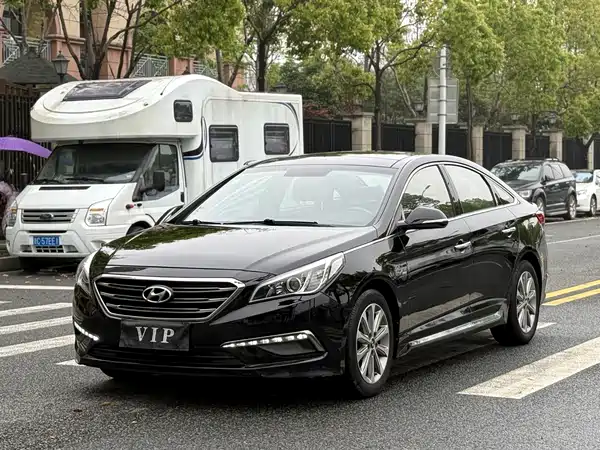 Hyundai Sonata 2015