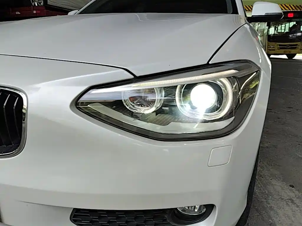 BMW 1 Series 2015 — фото 24
