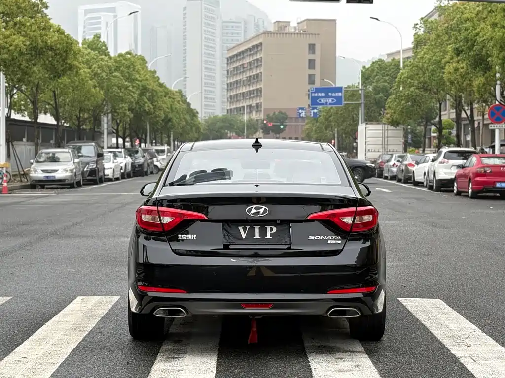 Hyundai Sonata 2016 — фото 15
