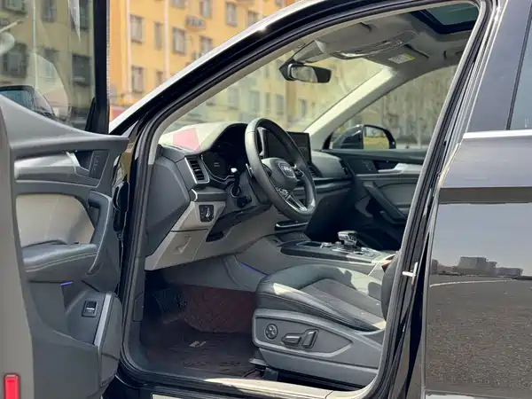 Audi Q5L 2018