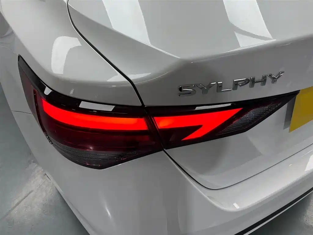Nissan Sylphy 2025 — фото 18