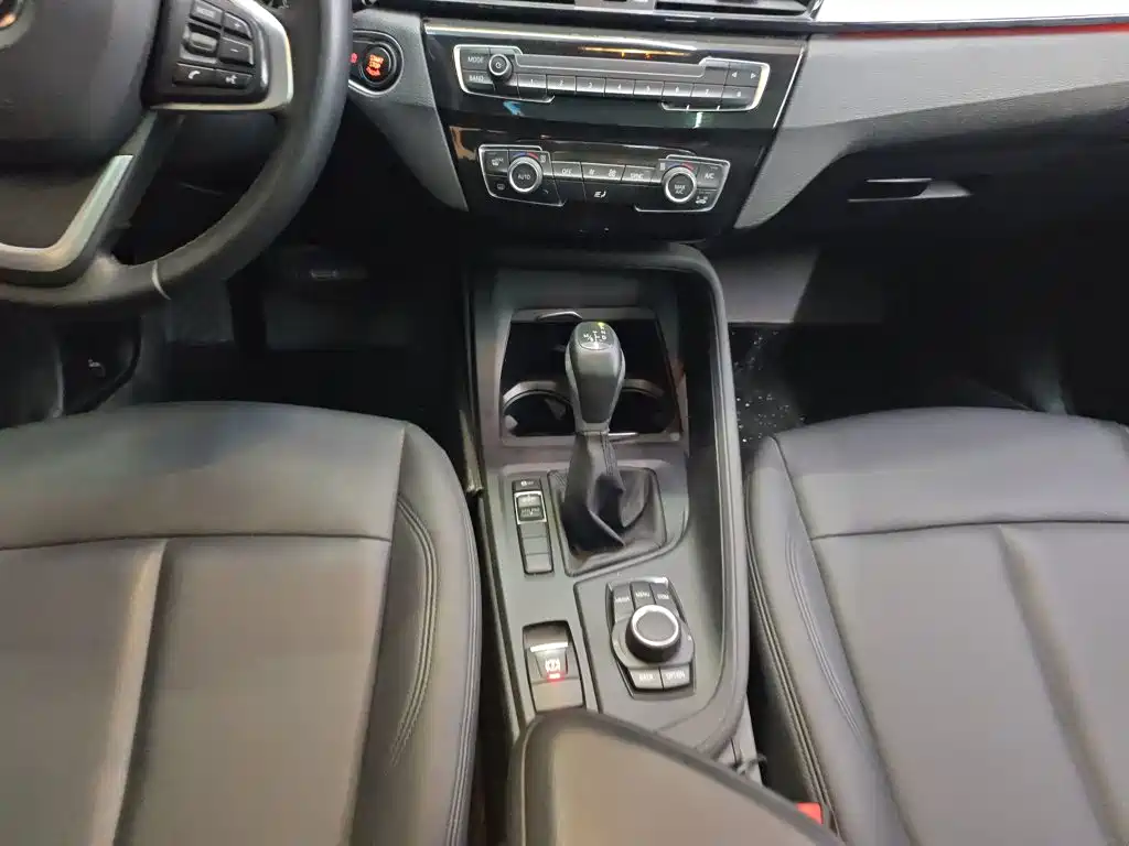 BMW X1 2019 — фото 14