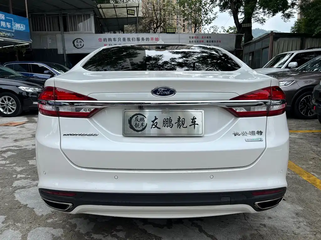 Ford Mondeo 2017 — фото 18