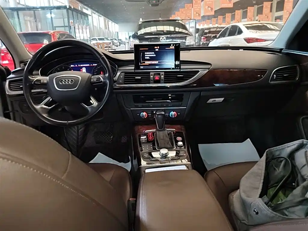Audi A6L 2016 — фото 10