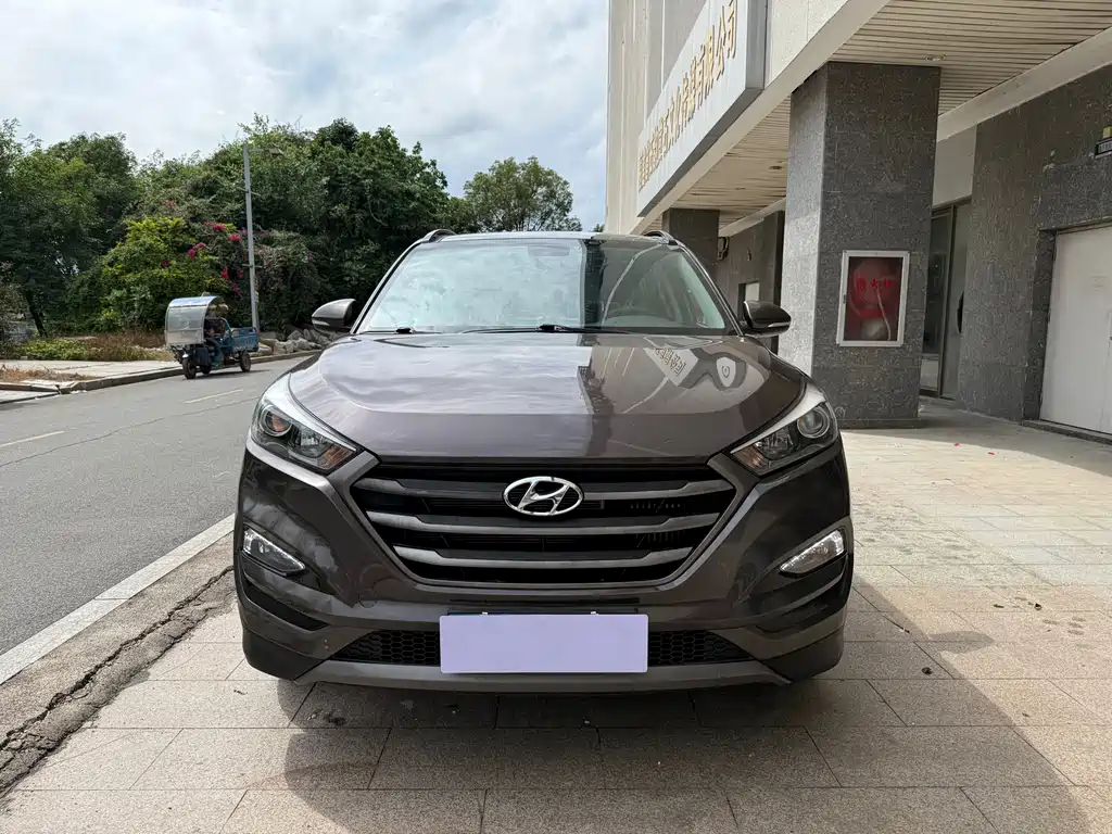Hyundai Tucson 2017 — фото 2