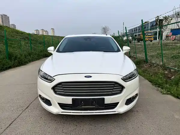 Ford Mondeo 2013