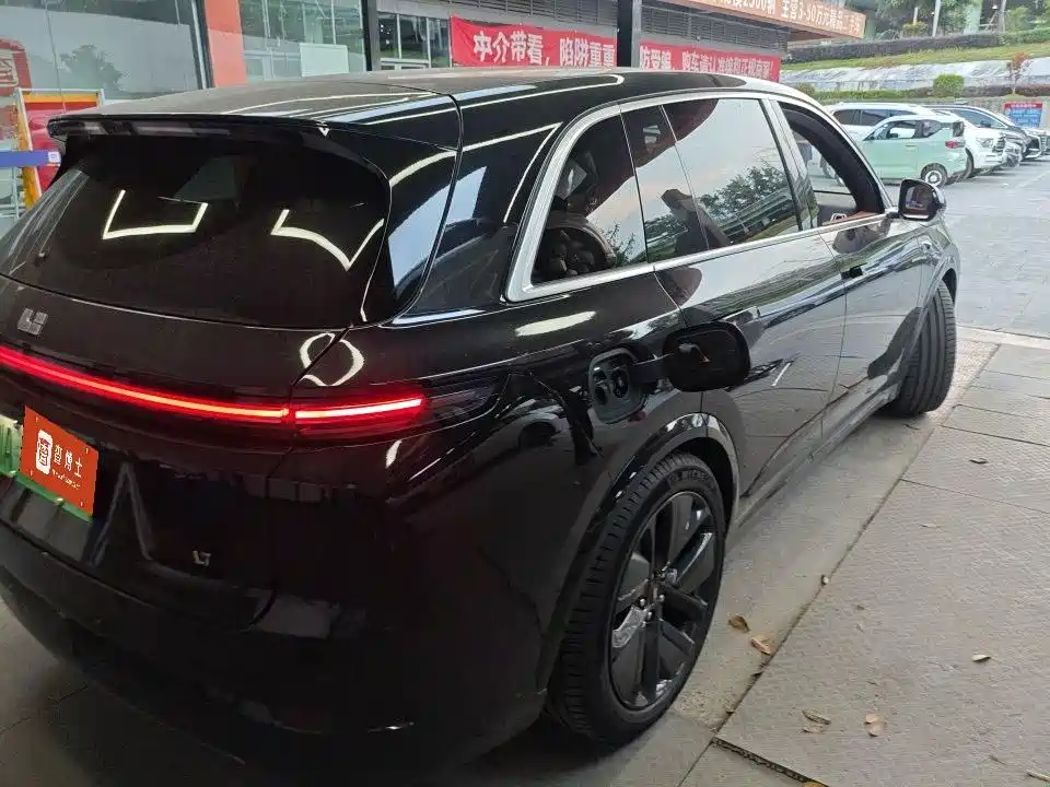 Li Auto Li L7 2024