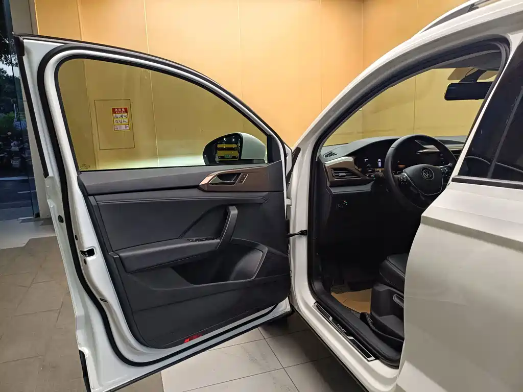 Volkswagen Tharu 2022