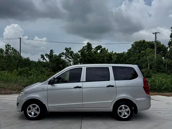 Wuling Hongguang 2021