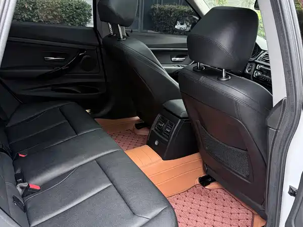 BMW 3 Series GT 2018