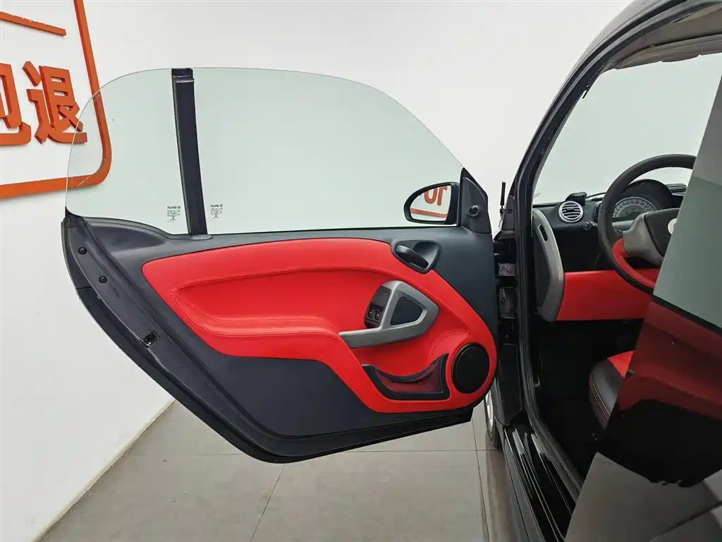 smart Fortwo 2015 — фото 8
