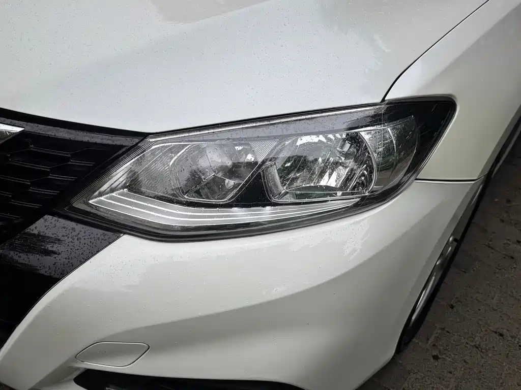 Nissan Tiida 2019