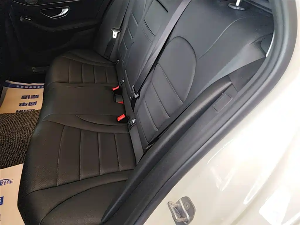 Mercedes-Benz C-Class 2020 — фото 17