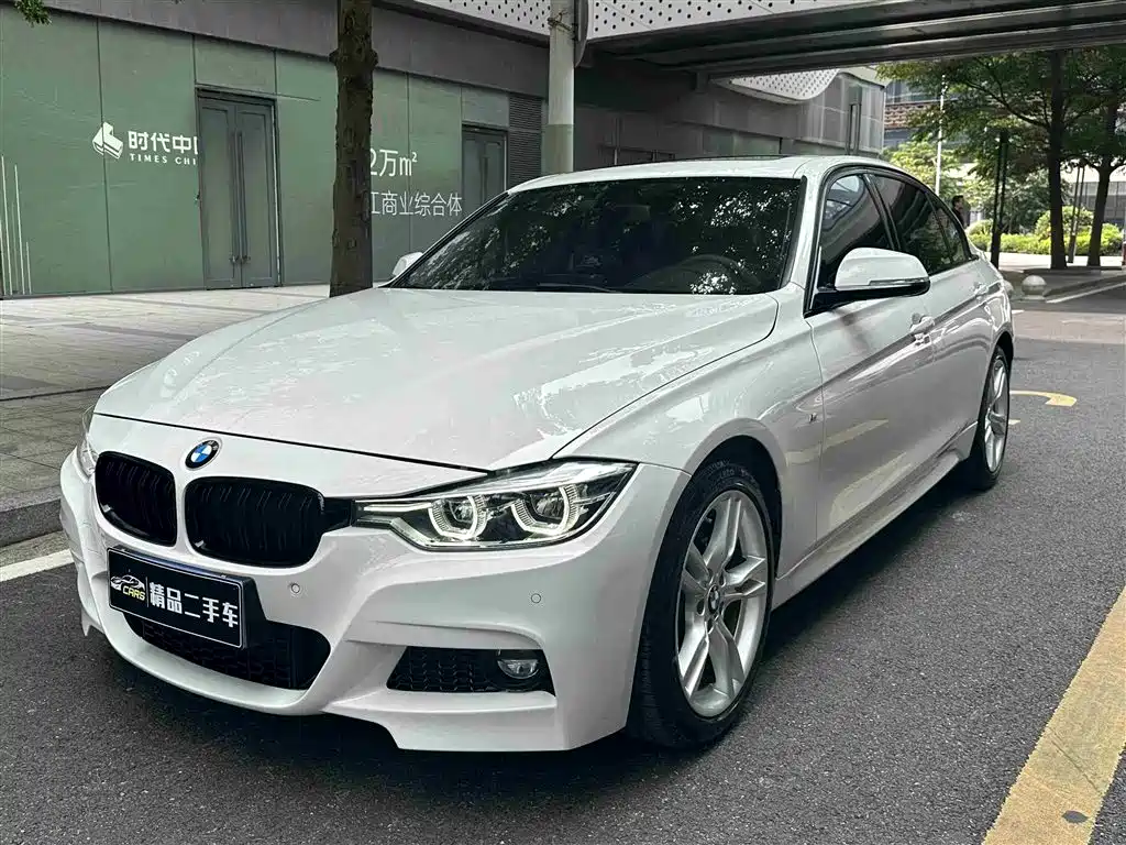 BMW 3 Series 2017 — фото 1