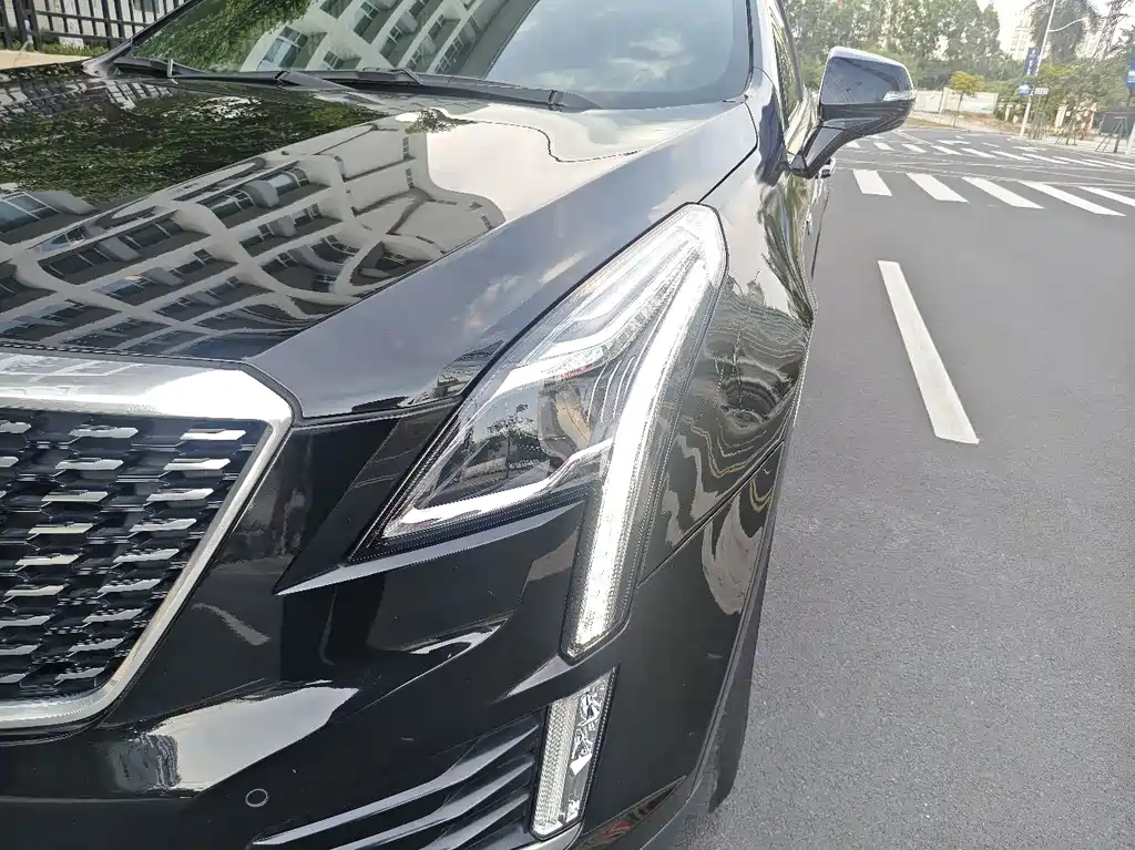 Cadillac XT5 2021 — фото 16