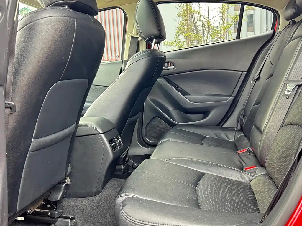 Mazda 3 Angkesela 2017