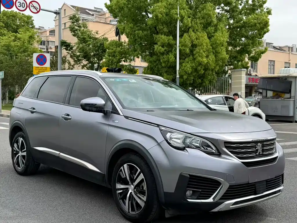 Peugeot 5008 2018 — фото 3