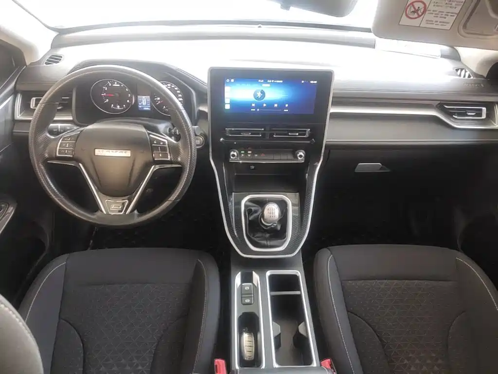 Haval M6 2023 — фото 10