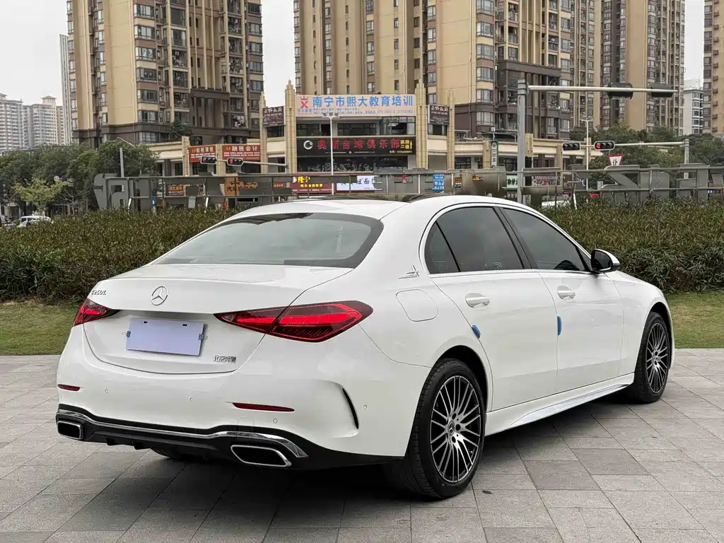 Mercedes-Benz C-Class 2022 — фото 3
