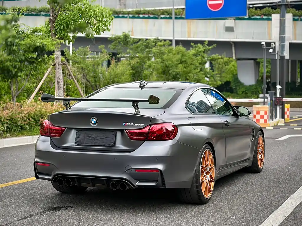 BMW M4 2017 — фото 5