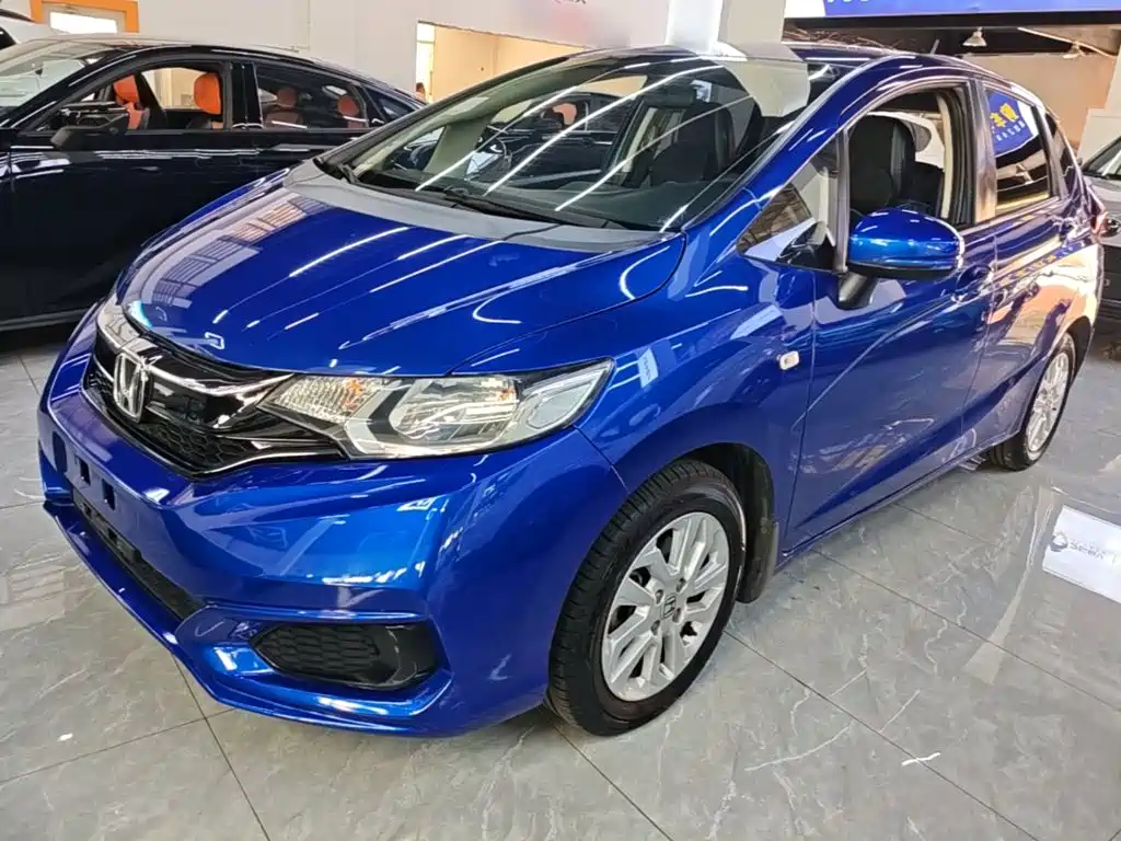Honda Fit 2018 — фото 1