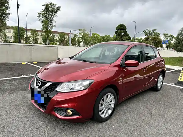 Nissan Tiida 2019
