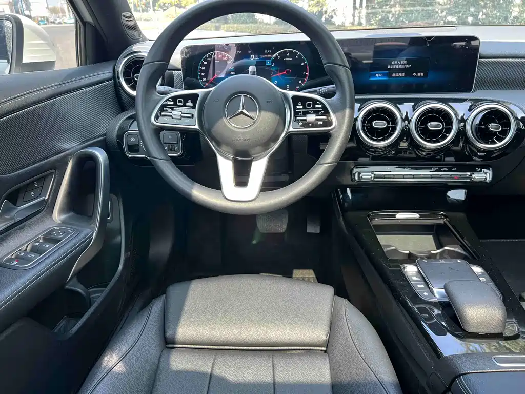 Mercedes-Benz A-Class 2020 — фото 14