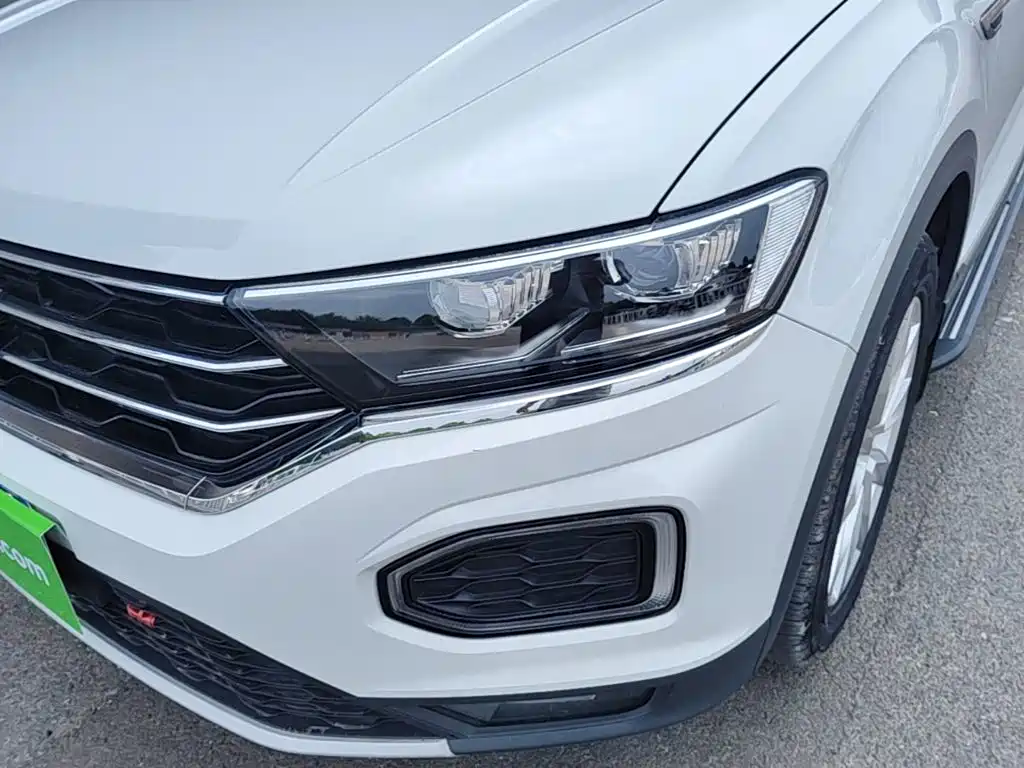 Volkswagen T-Roc 2021 — фото 18