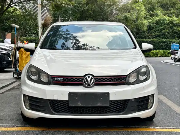 Volkswagen Golf GTI 2012