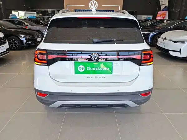 Volkswagen Tacqua 2021