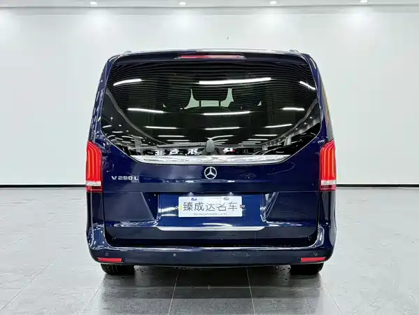 Mercedes-Benz V-Class 2021