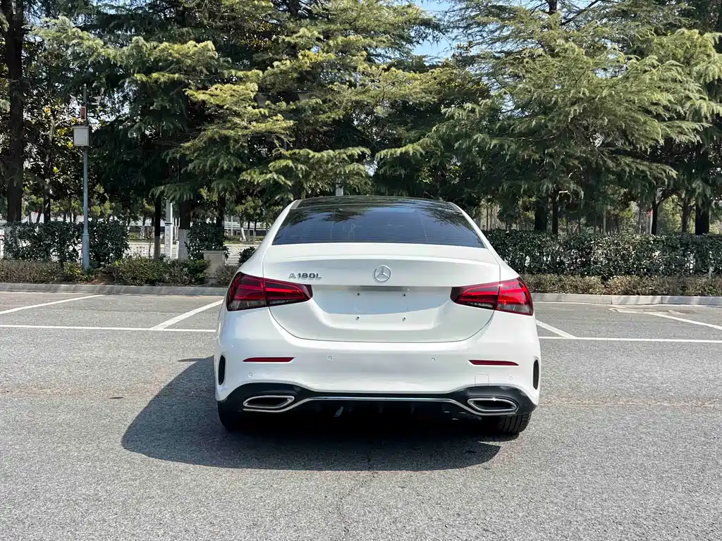 Mercedes-Benz A-Class 2020 — фото 6