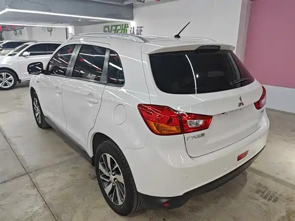 Mitsubishi Jinxuan ASX 2016
