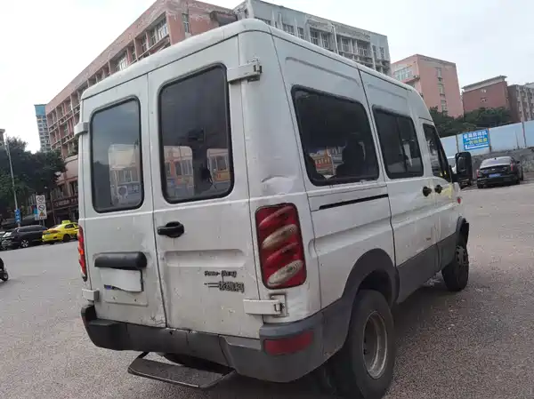 Iveco Bodhi 2016