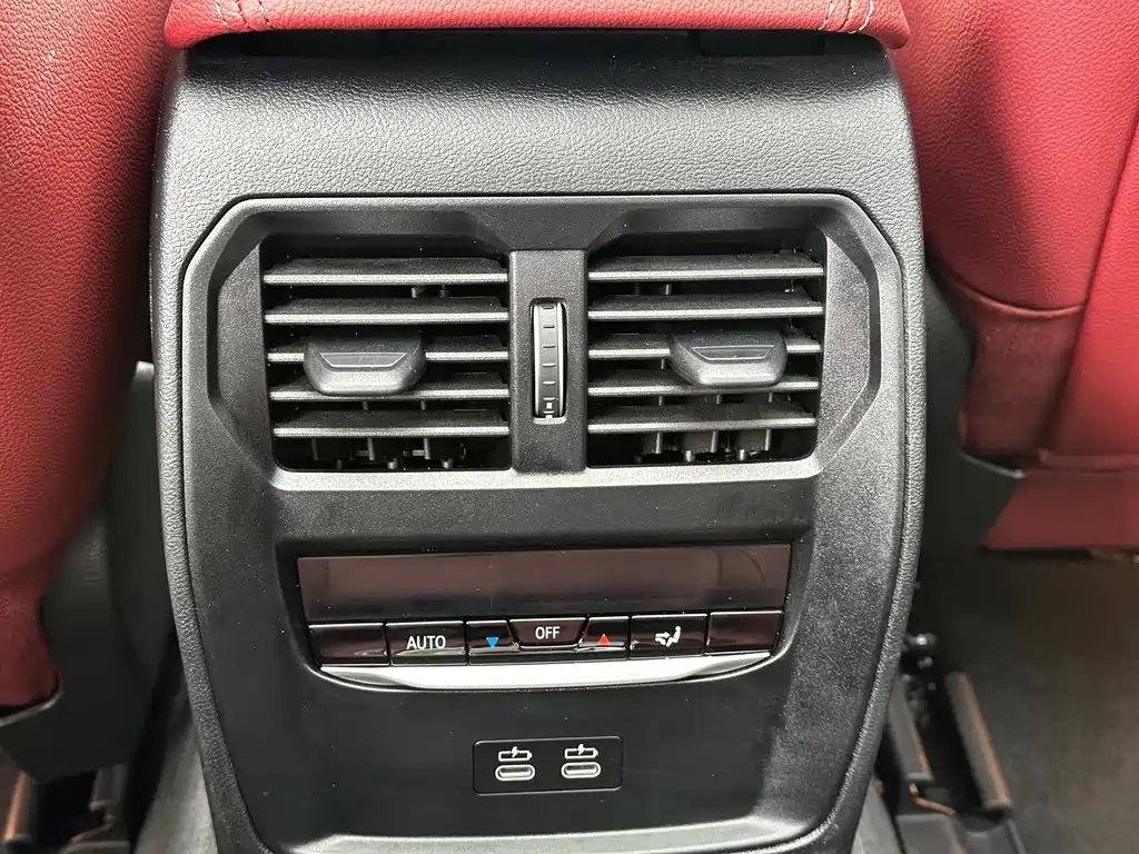 BMW i3 2025 — фото 18