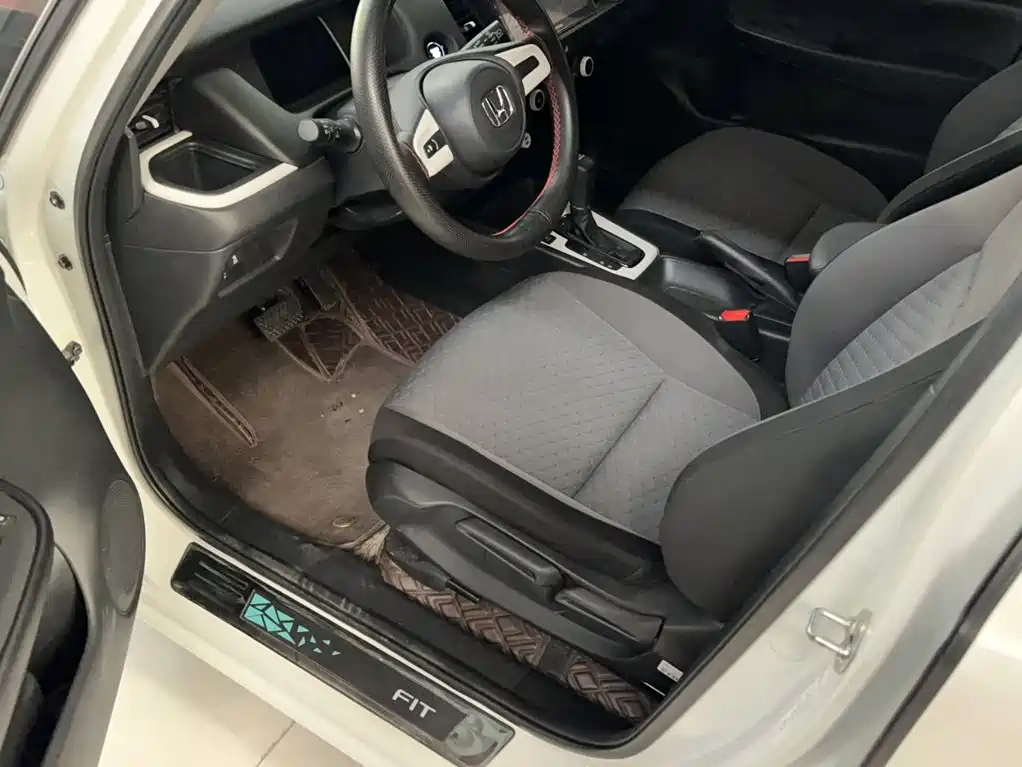 Honda Fit 2023 — фото 11