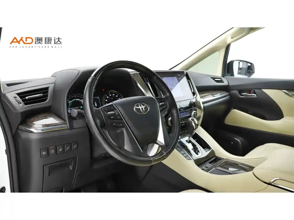 Toyota Vellfire 2023 — фото 6