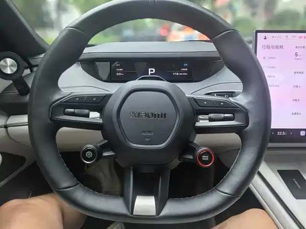 Xiaomi SU7 2025