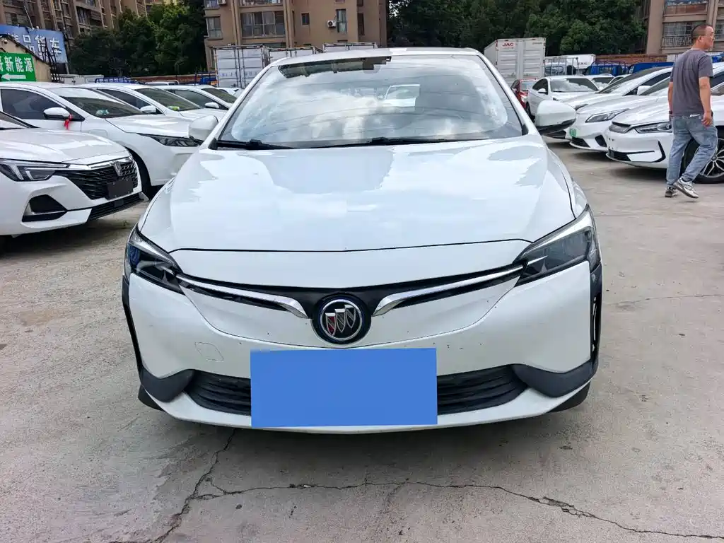 Buick Velite 6 2019