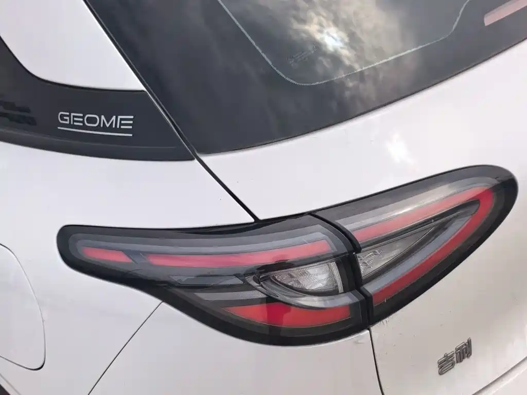 Geely Galaxy Starwish 2025