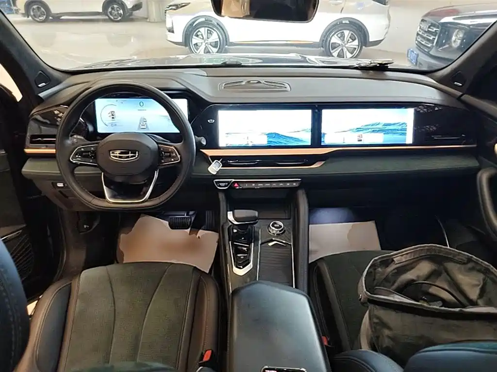 Geely Xingyue L 2021 — фото 10