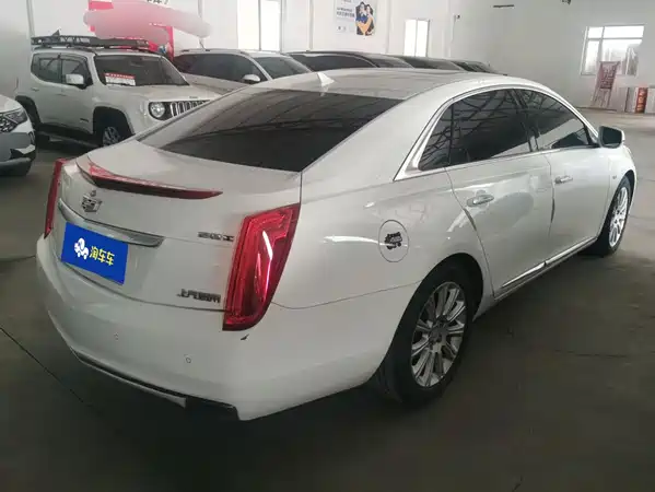 Cadillac XTS 2016