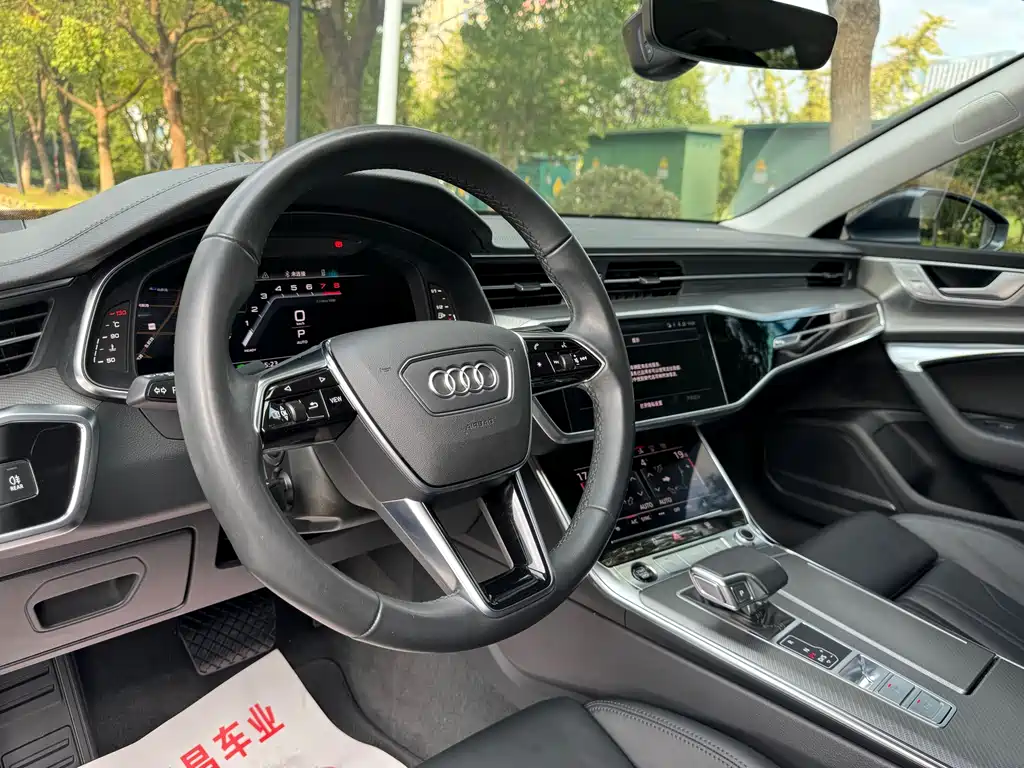 Audi A7 2022 — фото 7