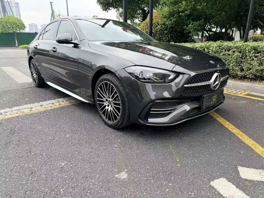 Mercedes-Benz C-Class 2023 — фото 3