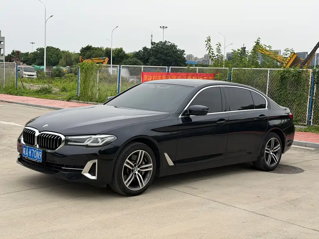 BMW 5 Series 2023