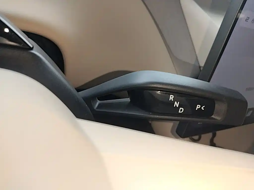 Xiaomi YU7 2025 — фото 14