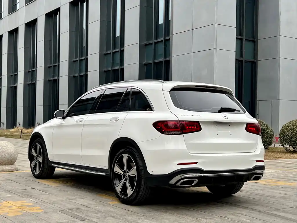 Mercedes-Benz GLC 2022 — фото 17