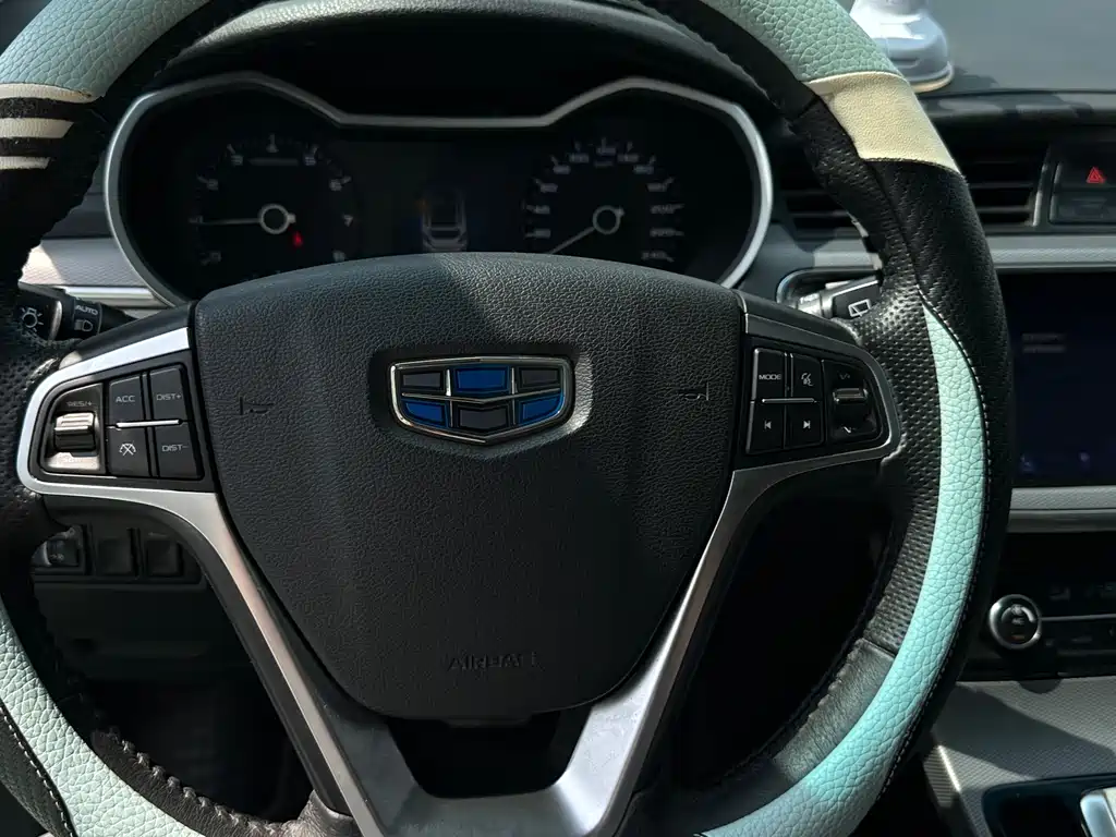 Geely Emgrand GS 2019 — фото 13