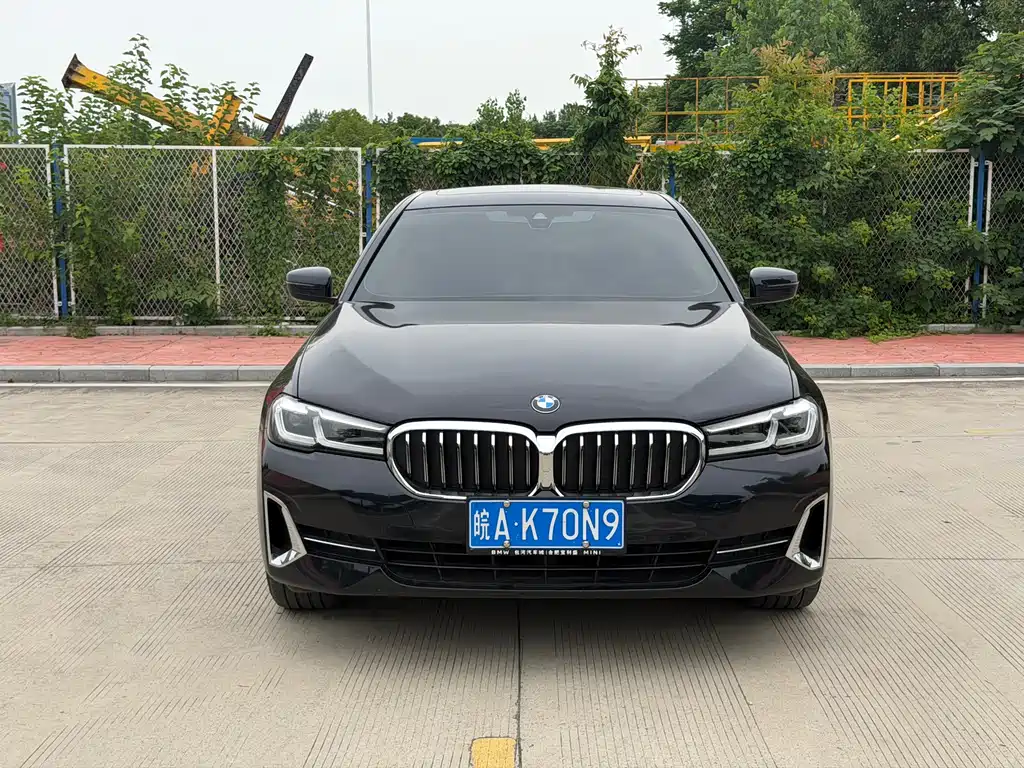 BMW 5 Series 2023